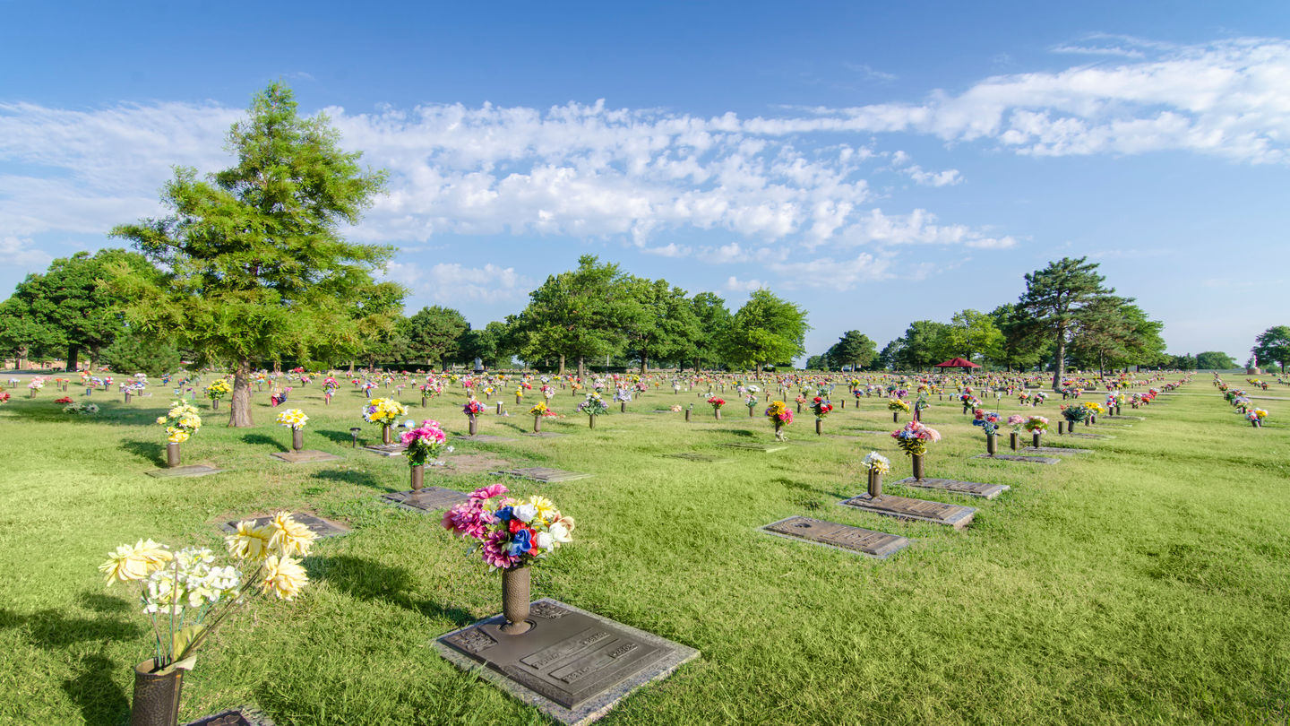 Funeral Homes Wichita, KS